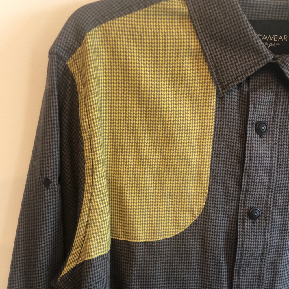 Rocawear Men’s Button Down Shirt Size 2XL